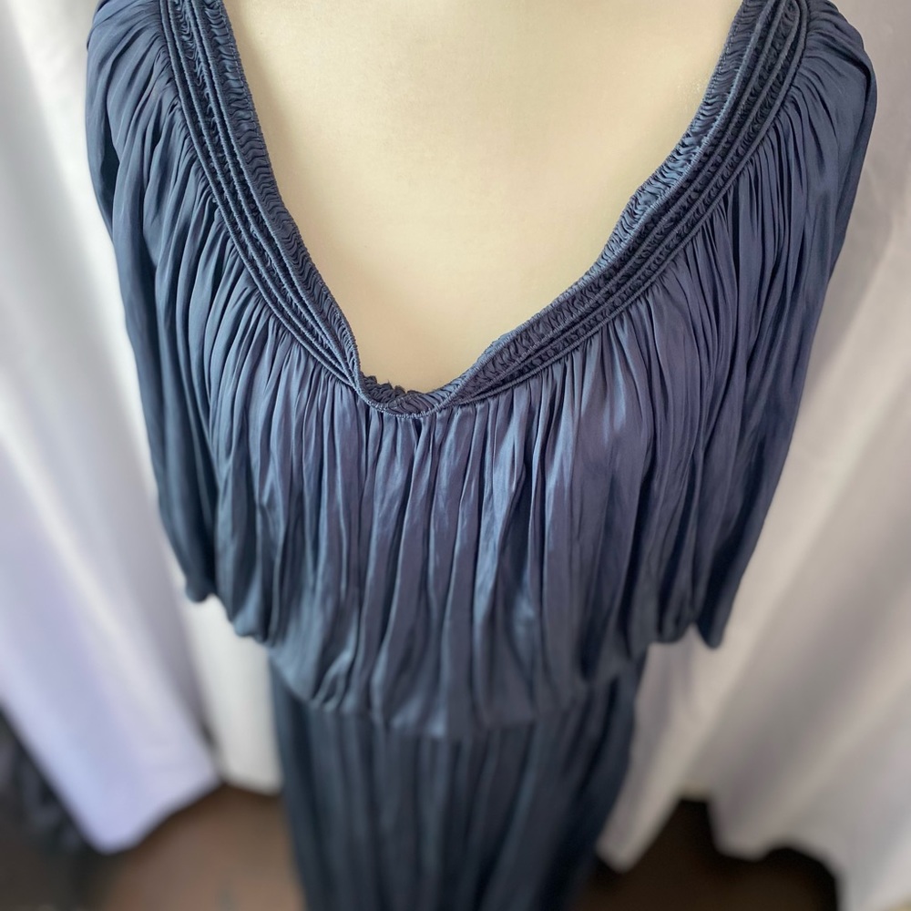 HALSTON goddess dress. - Picture 10 of 16